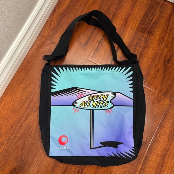 Leeds Vintage Open All Night Tote Bag - Picture 3 of 7